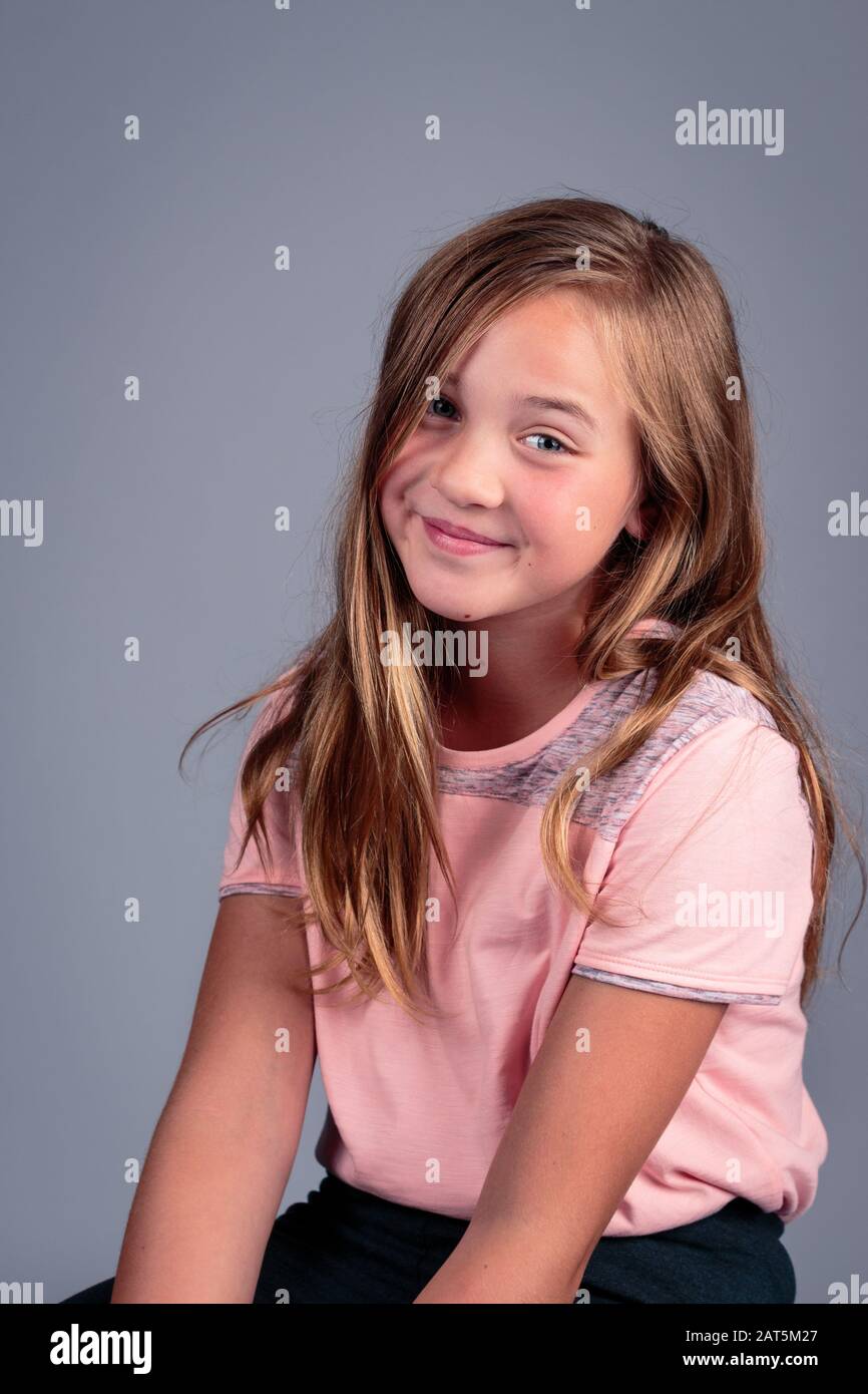 11 year old girl blonde hi-res stock photography and images - Alamy