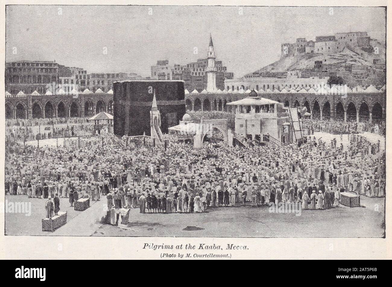 Vintage black and white photo of Pilgrims at the Kaaba, Mecca 1930s Stock Photo