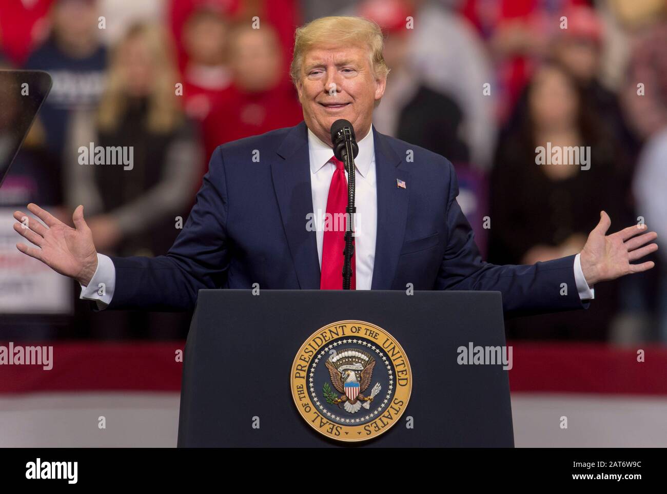 Des Moines, Iowa, USA. 30th Jan, 2020. President DONALD JOHN TRUMP holds a Keep America Great Rally at Drake University. The United State Senate is currently conducting an impeachment trial in Washington, DC which will determine whether Trump should be removed from office for abuse of power and obstruction of Congress. Credit: Brian Cahn/ZUMA Wire/Alamy Live News Stock Photo