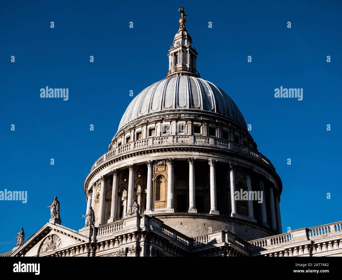 London Landmark, St Pauls Cathedral, City of London, London, England, UK, GB. Stock Photo