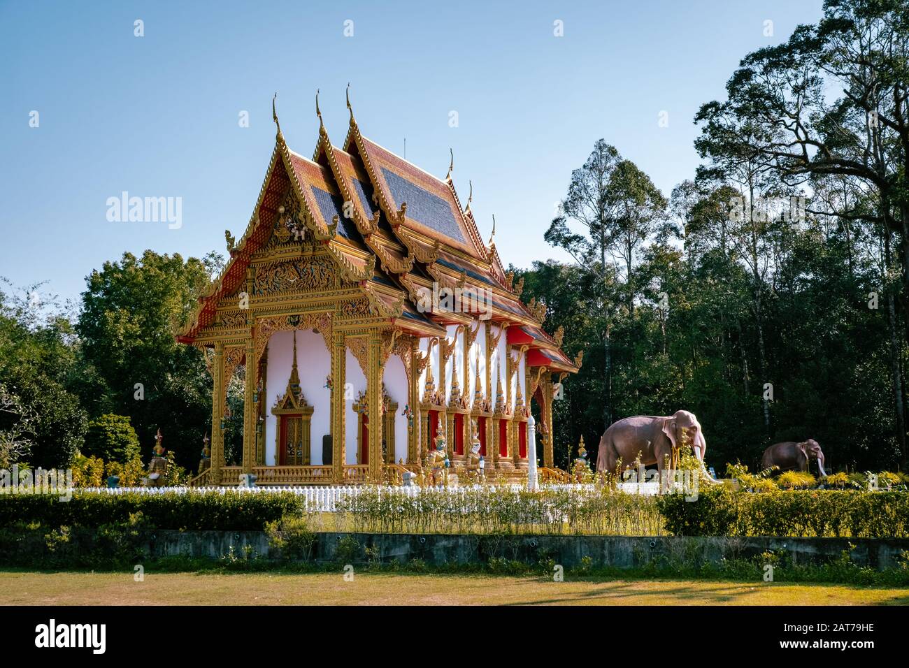 Khuk Khak Temple ,Khao Lak Thailand, Buddhist temple Khuek Khak Temple ...