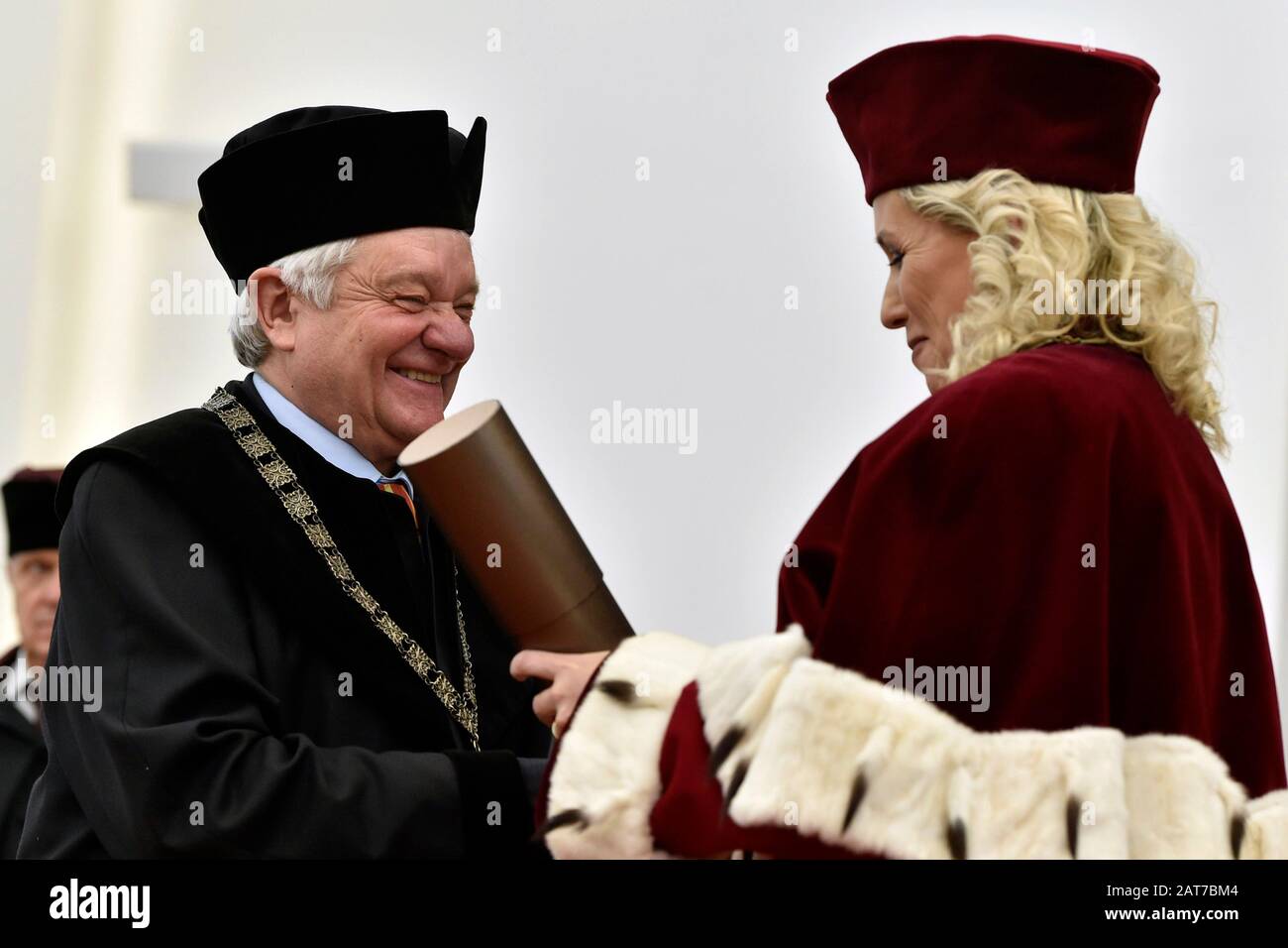 Brno, Czech Republic. 31st Jan, 2020. Danuse Nerudova, right, rector of the Mendel University, awards honorary doctorate to English geneticist and Professor in Microbiology Sir Paul Maxim Nurse, holder of 2001 Nobel Prize in Physiology and Medicine, on January 31, 2020, in Brno, Czech Republic. Credit: Vaclav Salek/CTK Photo/Alamy Live News Stock Photo