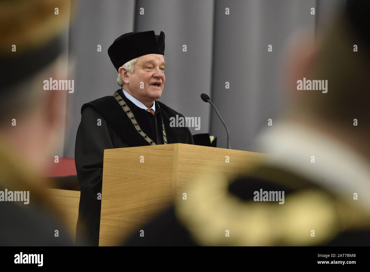 Brno, Czech Republic. 31st Jan, 2020. Mendel University awards honorary doctorate to English geneticist and Professor in Microbiology Sir Paul Maxim Nurse, holder of 2001 Nobel Prize in Physiology and Medicine, on January 31, 2020, in Brno, Czech Republic. Credit: Vaclav Salek/CTK Photo/Alamy Live News Stock Photo