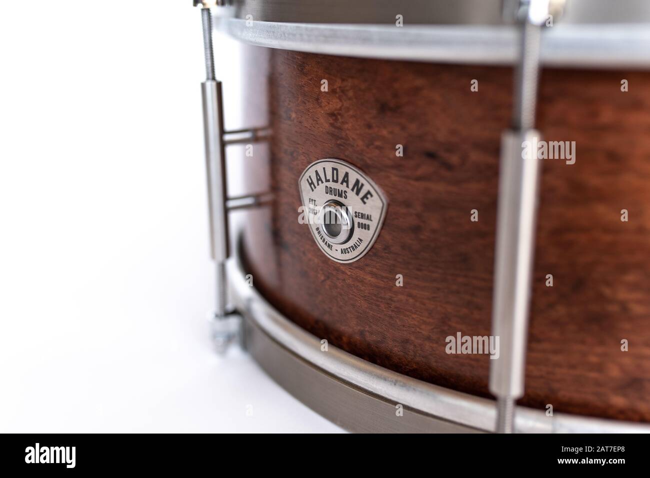 Lug snare drum best sale