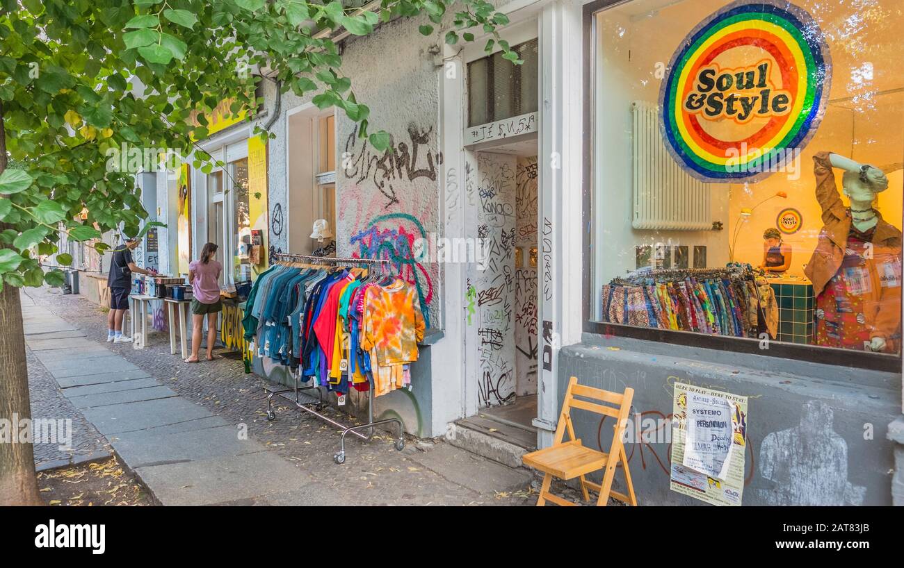soul & style, fashion shop Stock Photo - Alamy