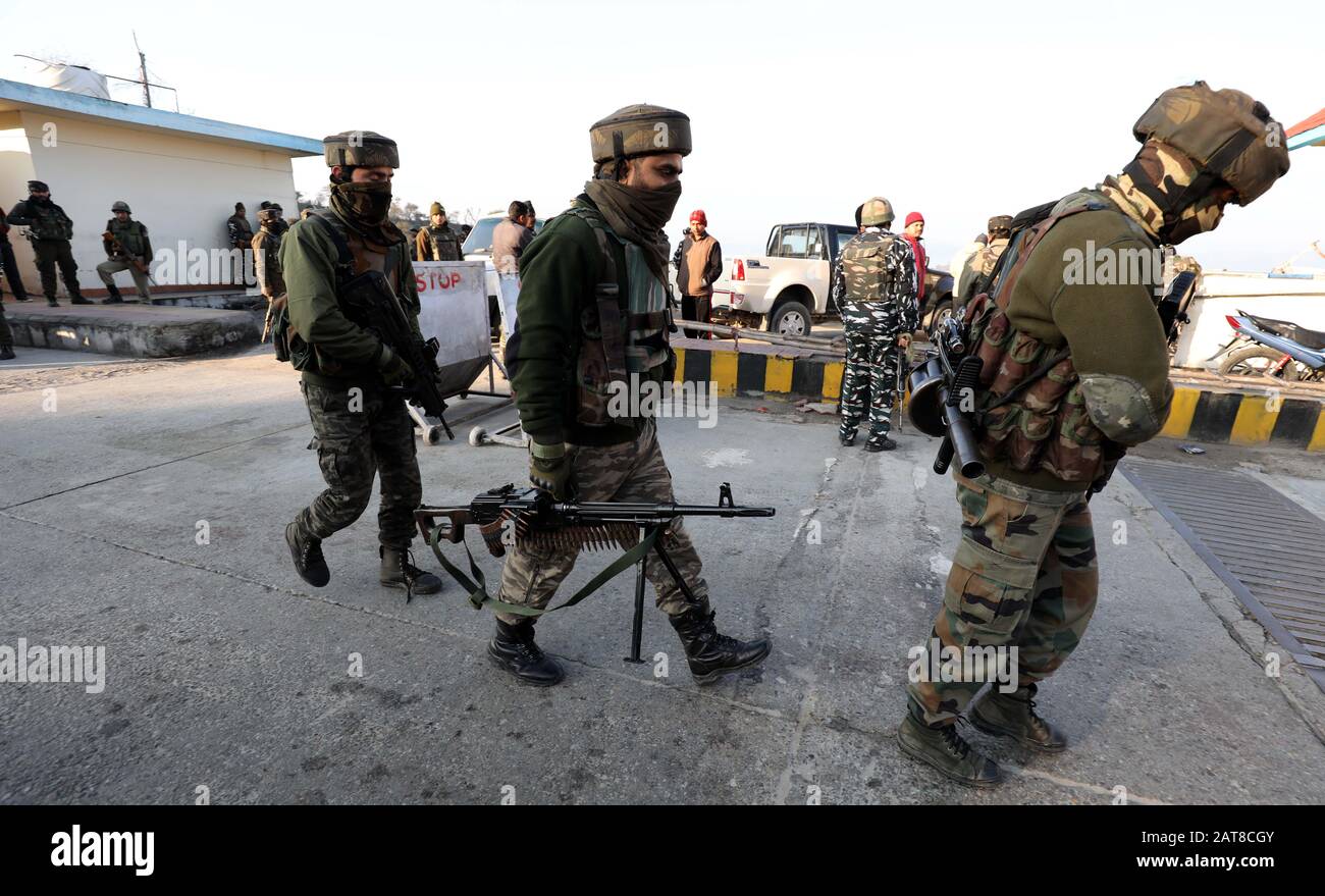 Indian police gun hi-res stock photography and images - Alamy