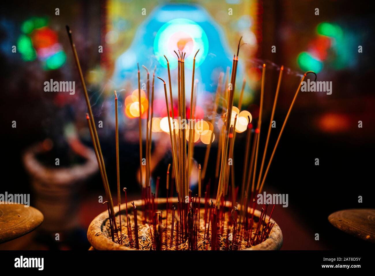 Vietnam temple travel angle hi-res stock photography and images - Alamy
