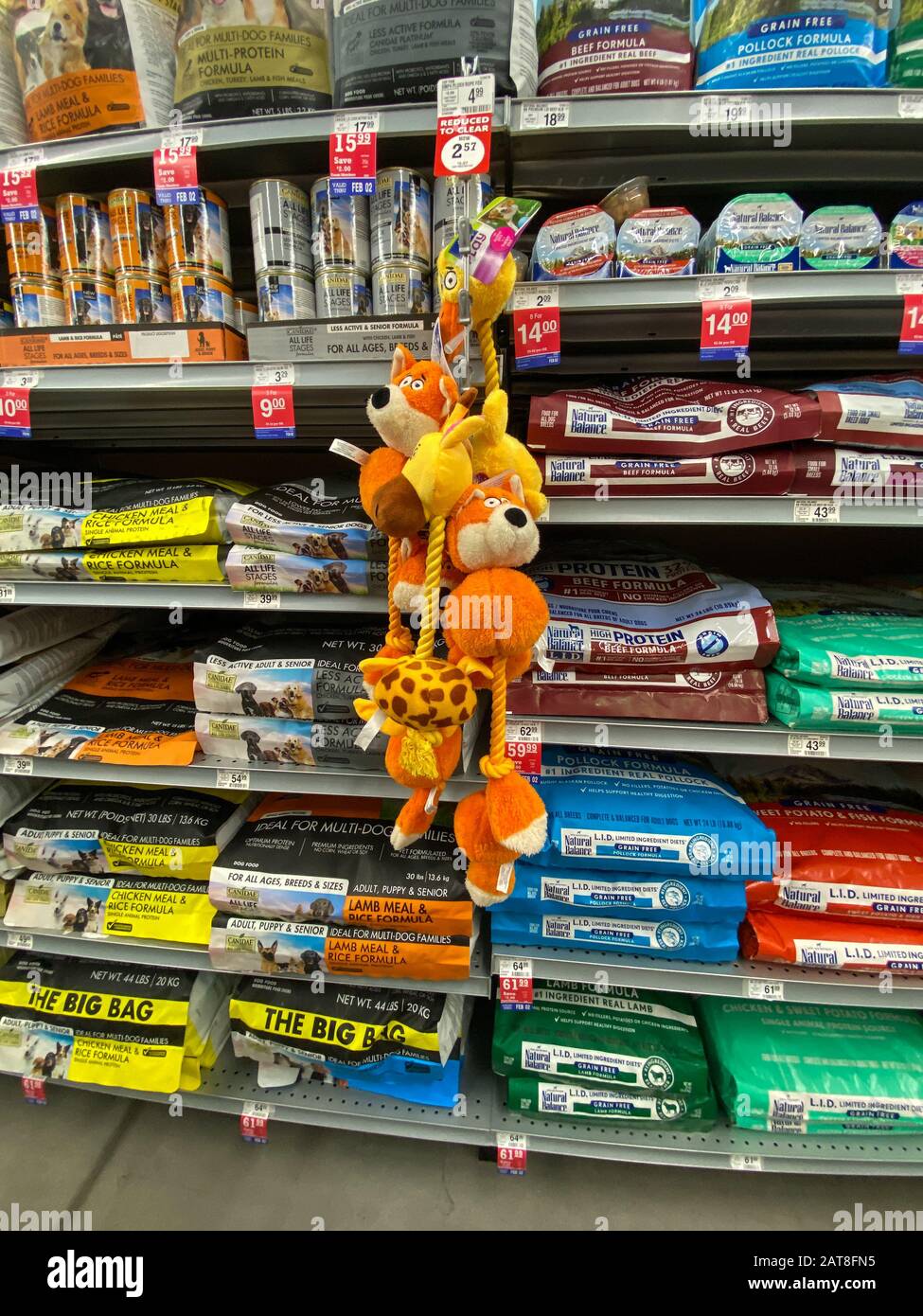 petsmart superstore company