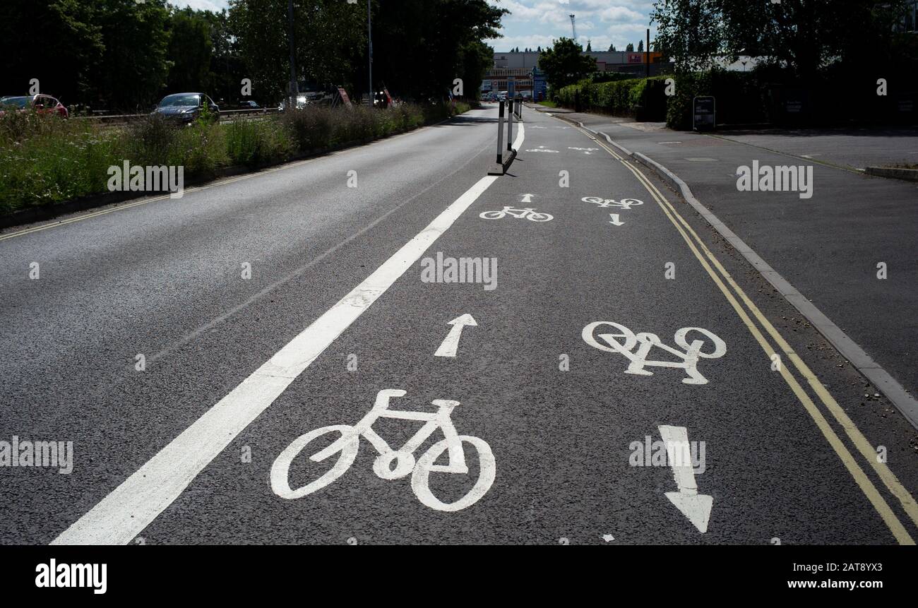 National cycle network paths that connect Southampton city centre with Totton area. The scheme enables cyclists and commuters to safely ride. Stock Photo