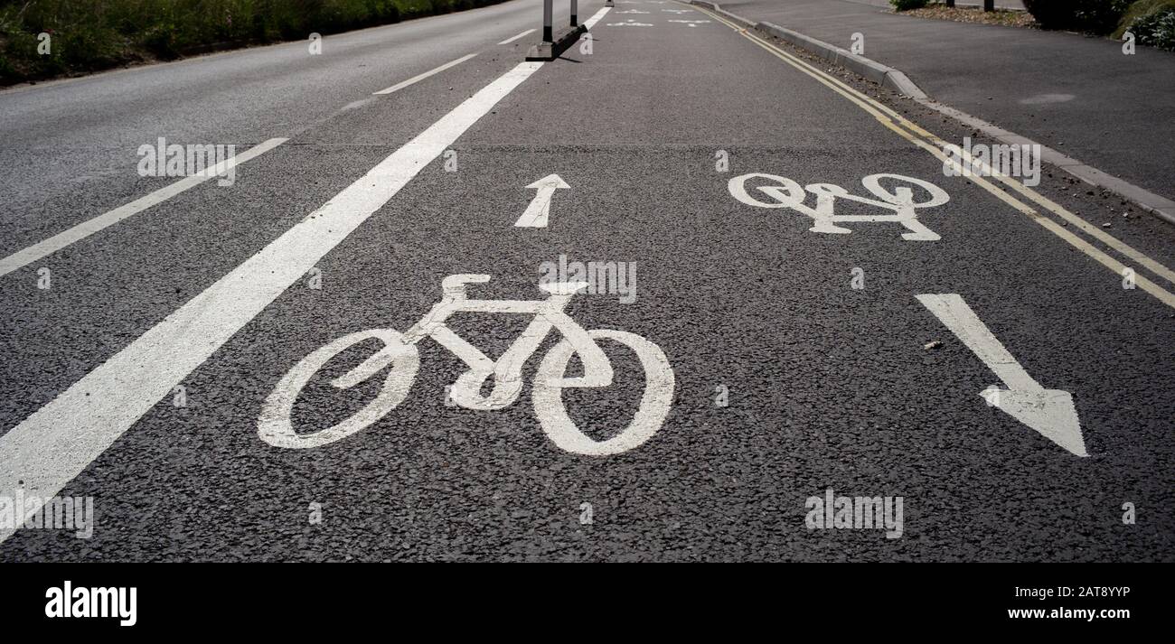 National cycle network paths that connect Southampton city centre with Totton area. The scheme enables cyclists and commuters to safely ride. Stock Photo
