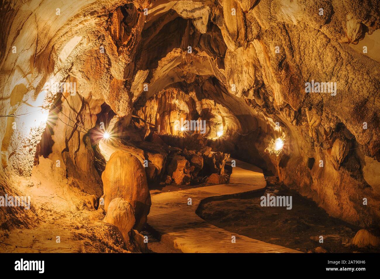 Tham Chang Cave in Vang Vieng, Vientiane Province, Laos. Stock Photo