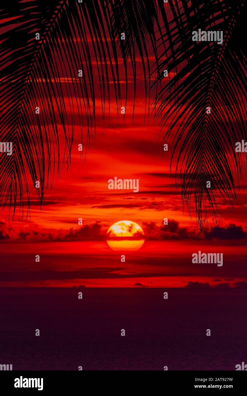 Fiery orange sunset sky. Beautiful sky Stock Photo - Alamy