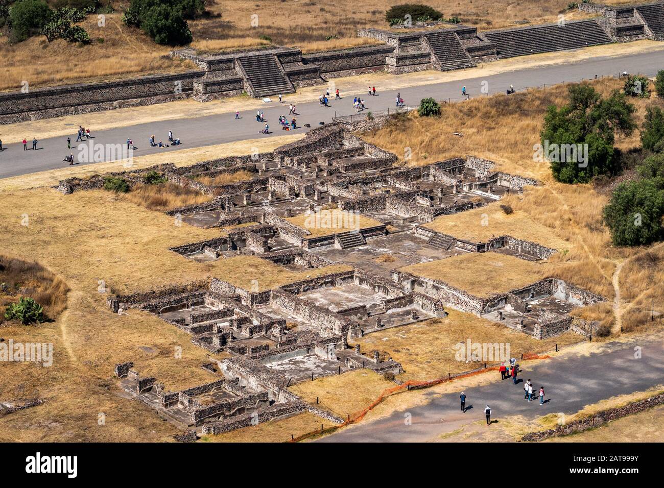 Ruins along the Avenue of the Dead at the ancient Aztec city of Teotihuacan, near Mexico City, Mexico. Stock Photo