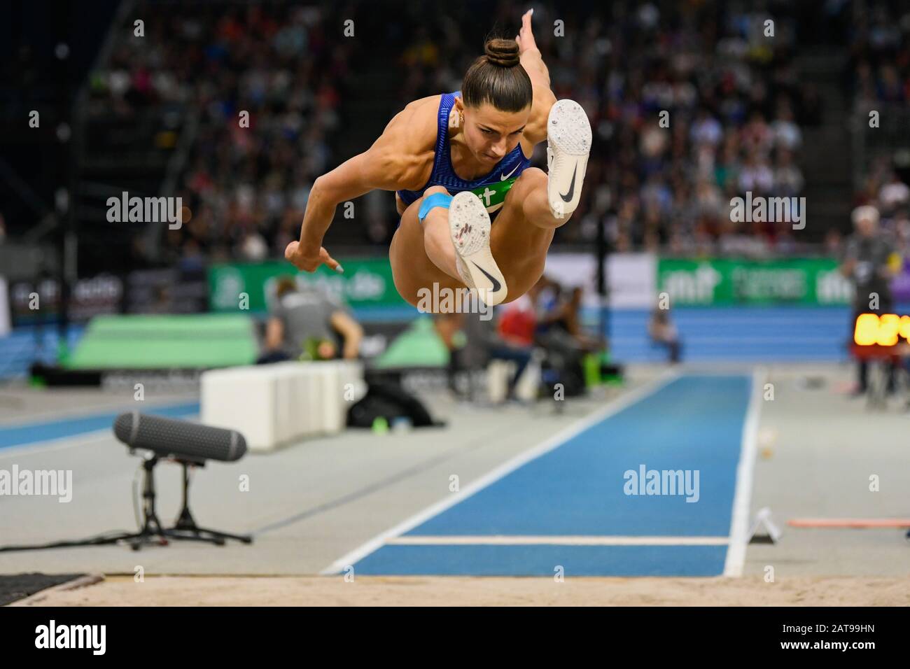 Maryna bech romantschuk hires stock photography and images Alamy