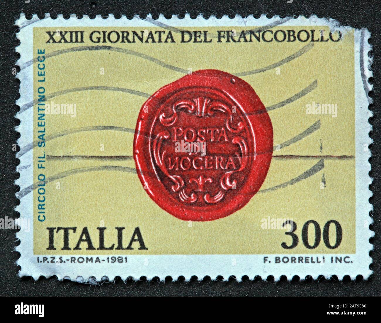 Italian stamp, poste Italia used and franked stamp, Italia 300lire Roma 1981 f.Borrelli Inc - XXIII Giornata Del Francobollo Stock Photo