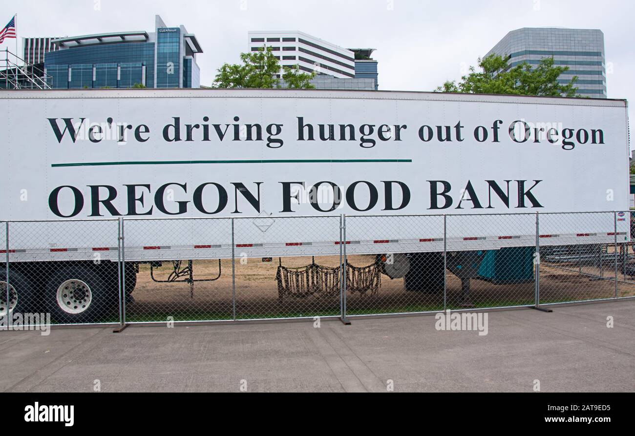 Portland, OR USA June 29, 2016:  Oregon food bank in downtown Portland Oregon sets up to assist the homeless and poor in the area. Stock Photo