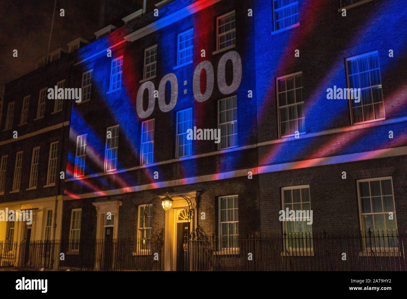 Westminster, UK. 31st Jan, 2020. The countdown clock on the wall of ...