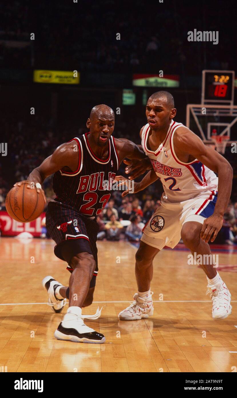Michael Jordan of the Chicago Bulls 1/13/96 Stock Photo - Alamy