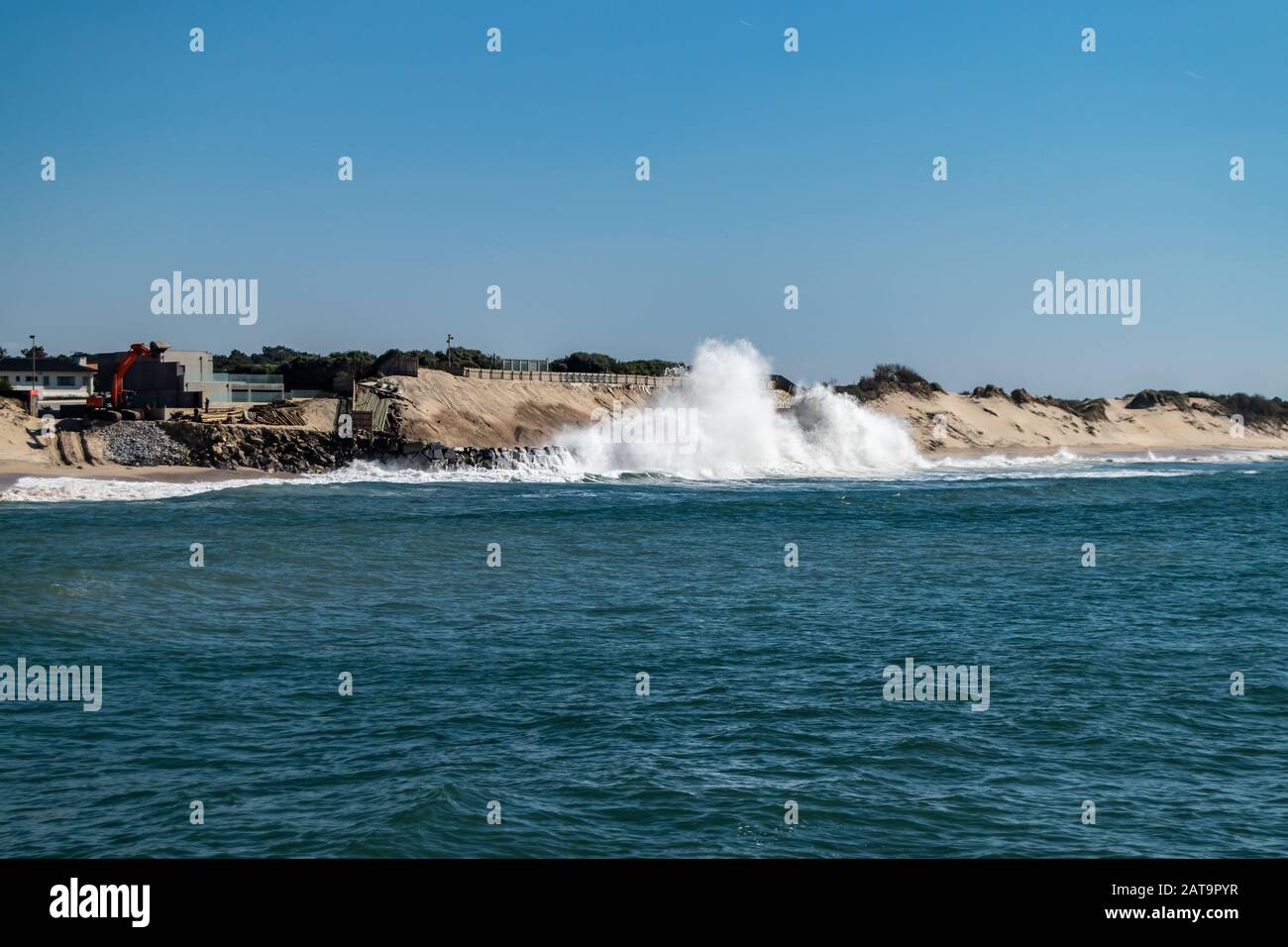 Big Swell High Resolution Stock Photography and Images - Alamy