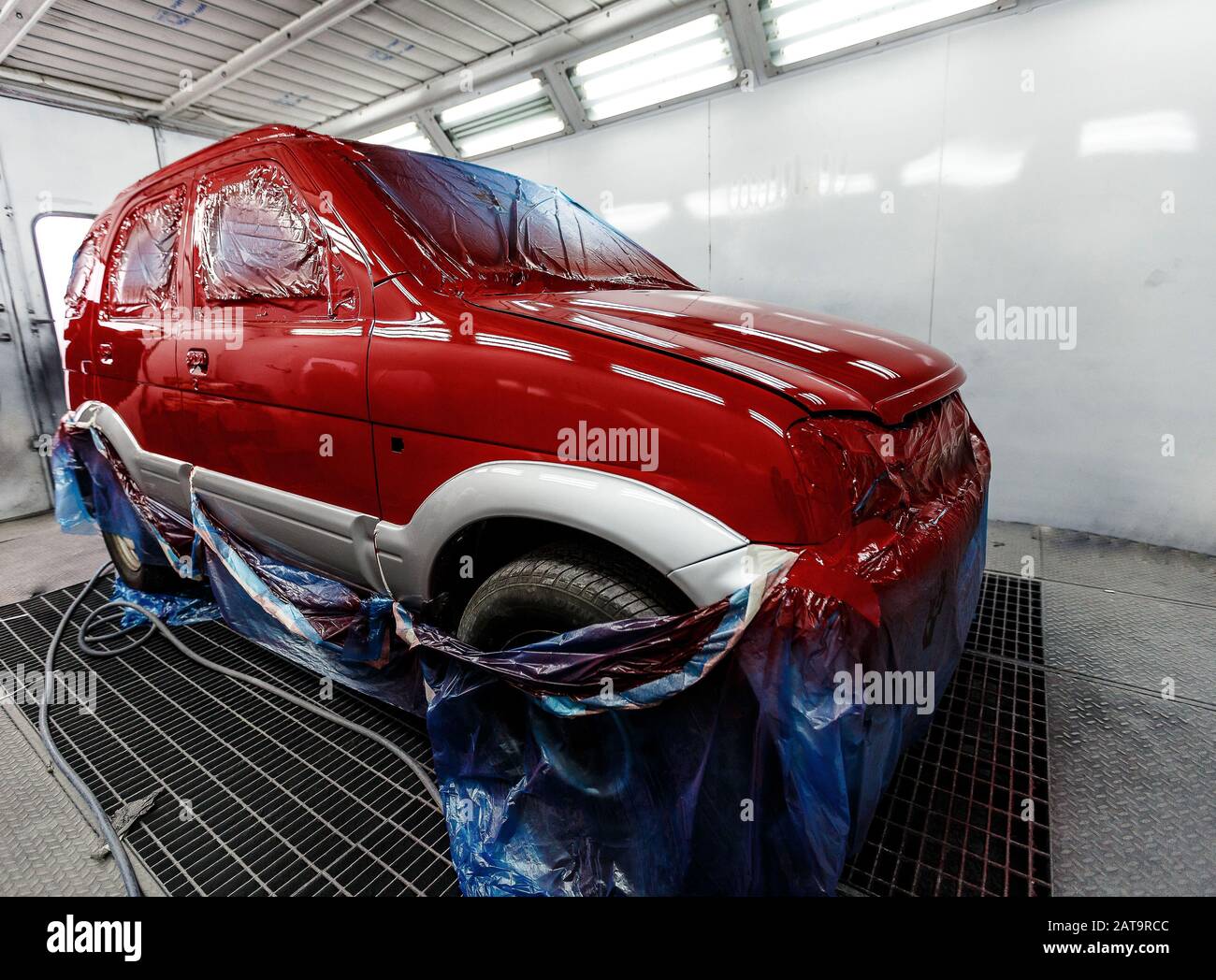 Car repaint hires stock photography and images Alamy