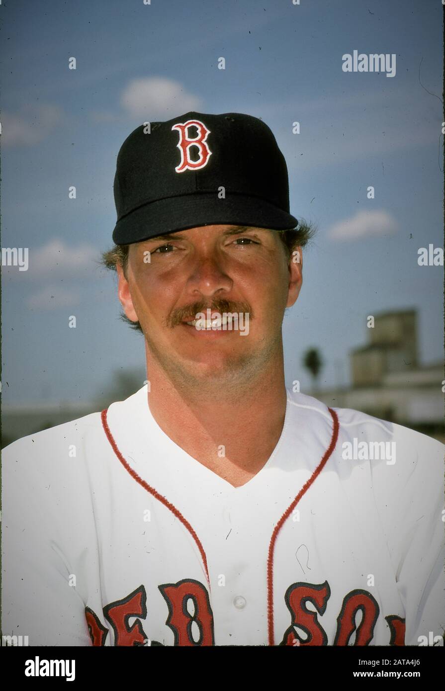 William Timothy Tim Lollar MLB pitcher for New York Yankees, San Diego  Padres, Chicago White Sox, Boston Red Sox & was a good hitting pitcher &  golf Stock Photo - Alamy