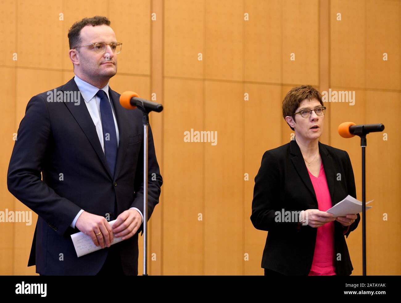 Bonn, Germany. 01st Feb, 2020. At a press conference, Annegret Kramp-Karrenbauer (CDU), Federal Minister of Defence, and Jens Spahn (CDU), Federal Minister of Health, explain the further procedure after the pickup of Germans from China. Credit: Caroline Seidel/dpa/Alamy Live News Stock Photo