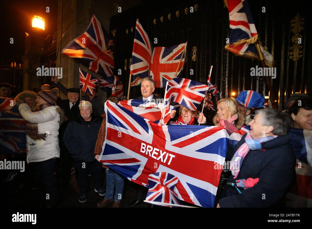 Belfast, Northern Ireland. 31st Jan, 2020. Pro-Brexit supporters celebrate Brexit outside Stormont in east Belfast, Northern Ireland, Britain on Jan. 31, 2020. Britain officially left the European Union (EU) at 11 p.m. (2300 GMT) Friday, putting an end to its 47-year-long membership of the world's largest trading bloc. Credit: Paul McErlane/Xinhua/Alamy Live News Stock Photo