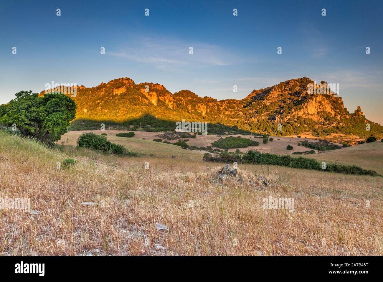 Tacchi di Jerzu (Heels of Jerzu) limestone mountain range, at sunrise, near Jerzu, Ogliastra region, Nuoro province, Sardinia, Italy Stock Photo