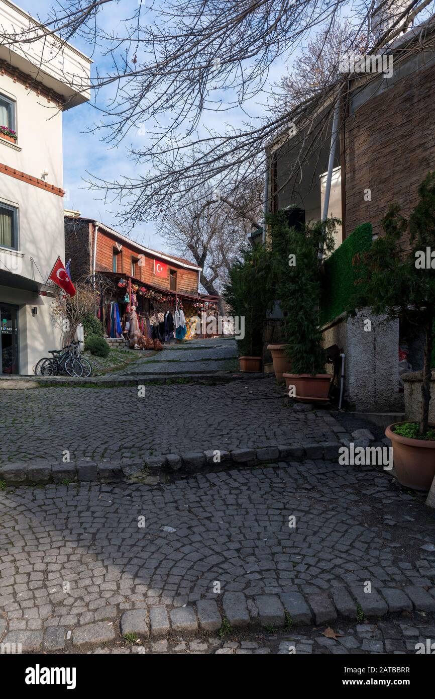 Cobbled lane with shop selling souvenirs, Istanbul, Turkey Stock Photo