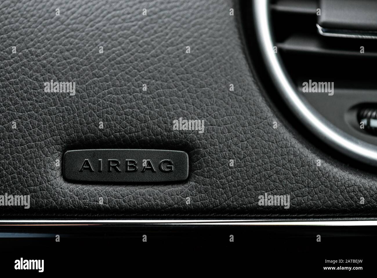 Close up image of the airbag on the steering wheel of a car. Image Stock Photo Alamy
