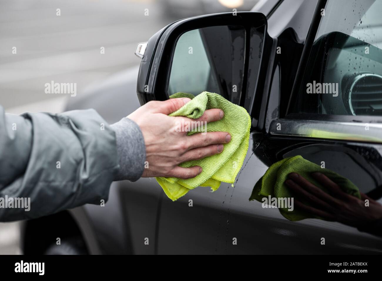 Cleaning dirty car hires stock photography and images Alamy