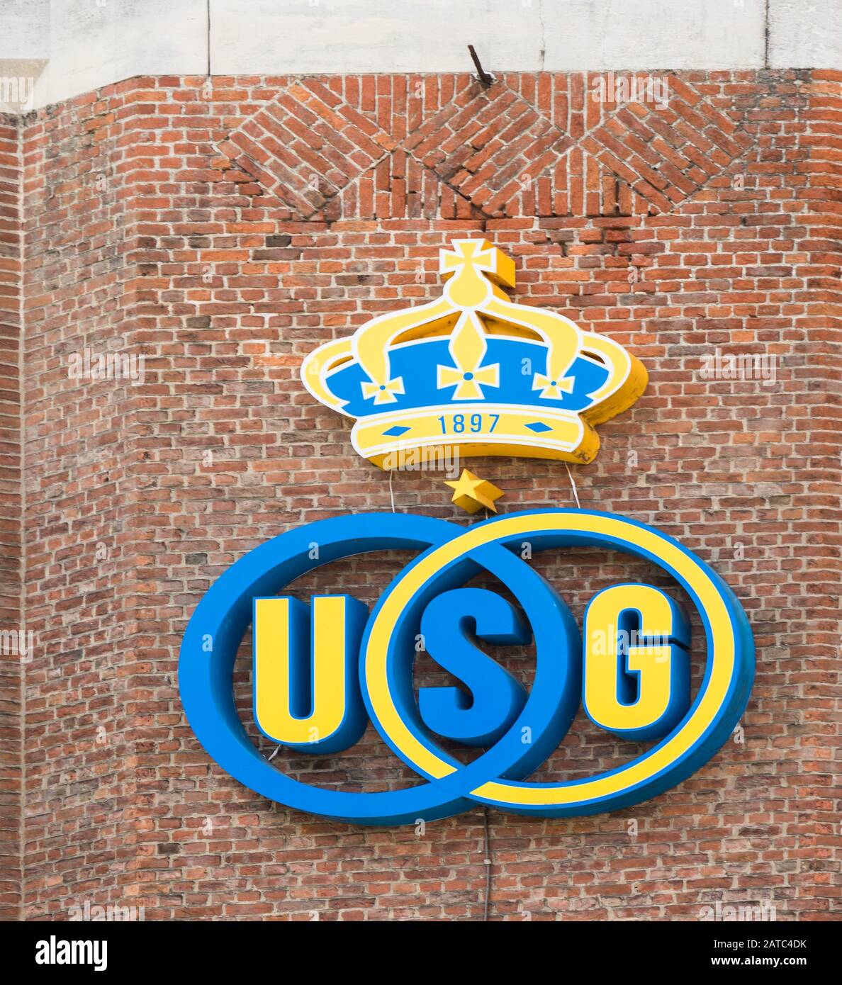 Saint Gilles, Brussels Capital Region / Belgium - 09 07 2019: Logo of the Union Saint Gilloise soccer club at the wall of the stadium Stock Photo