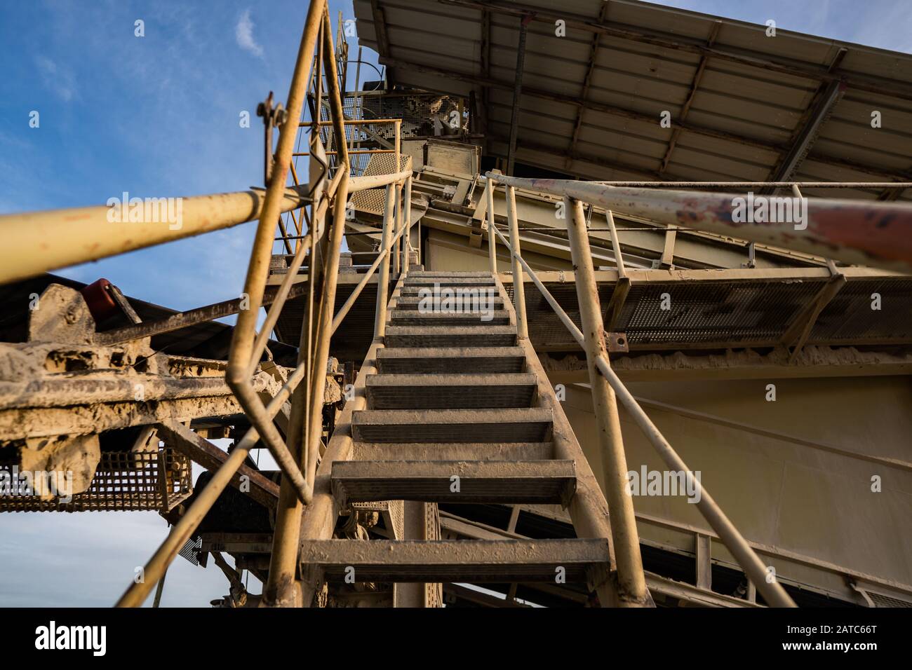 Abandoned coal mine equipment hi-res stock photography and images - Alamy