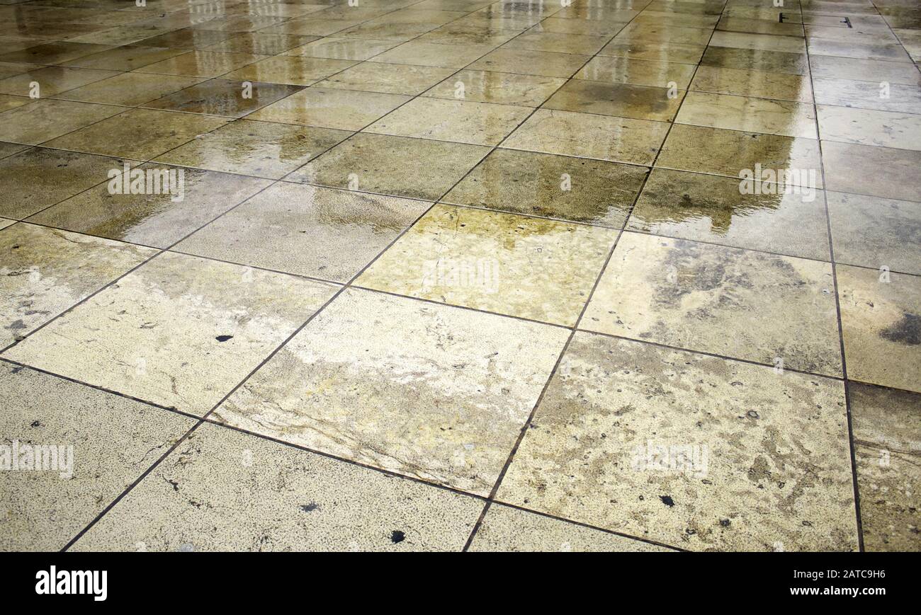 Wet tile on sale