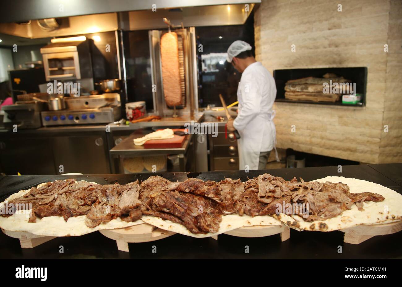 Turkish doner kebab in istanbul hires stock photography and images Alamy