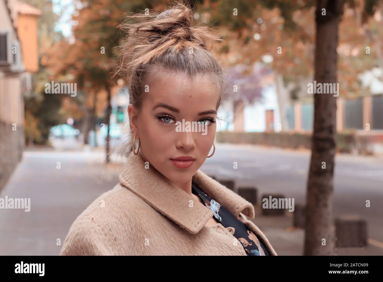 Blonde female model blue eyes hi-res stock photography and images - Alamy