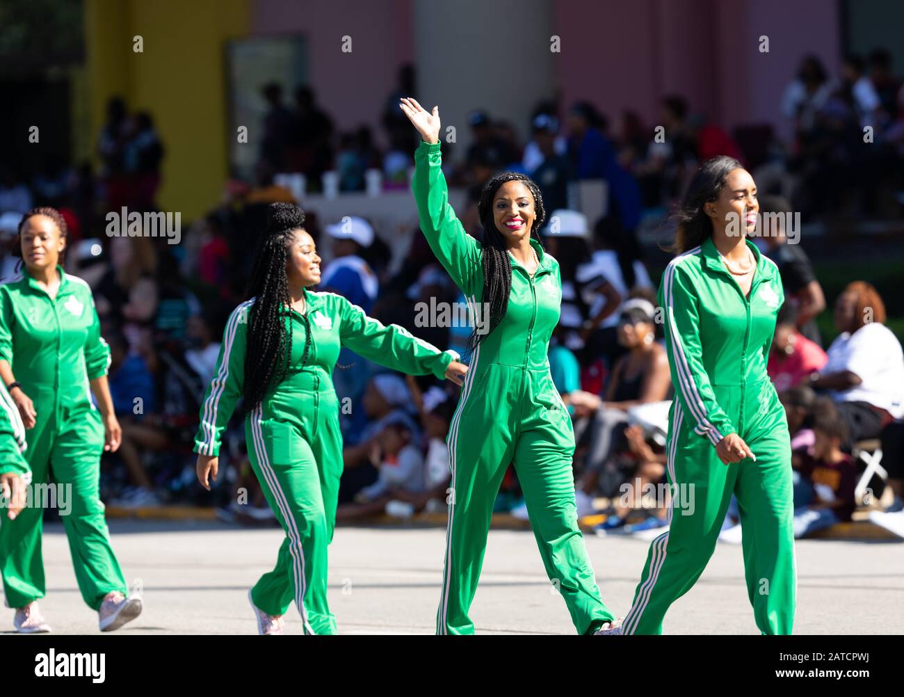 Indianapolis, Indiana, USA - September 28, 2019: The Circle City Classic  Parade, Members of the Alpha Kappa Alpha Sorority Inc. going down  pennsylvani Stock Photo - Alamy