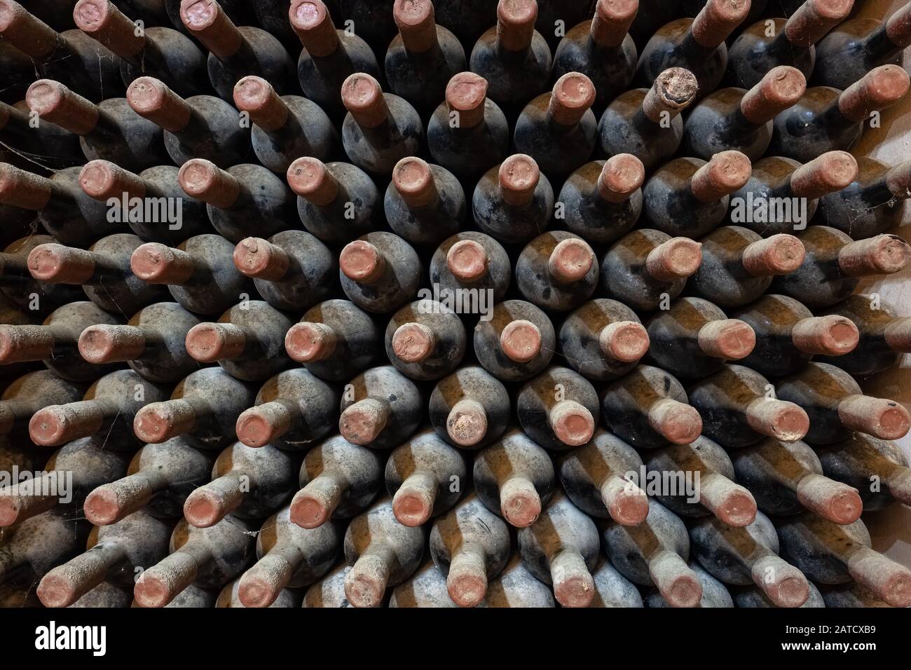 Old wine cellar hi-res stock photography and images - Alamy
