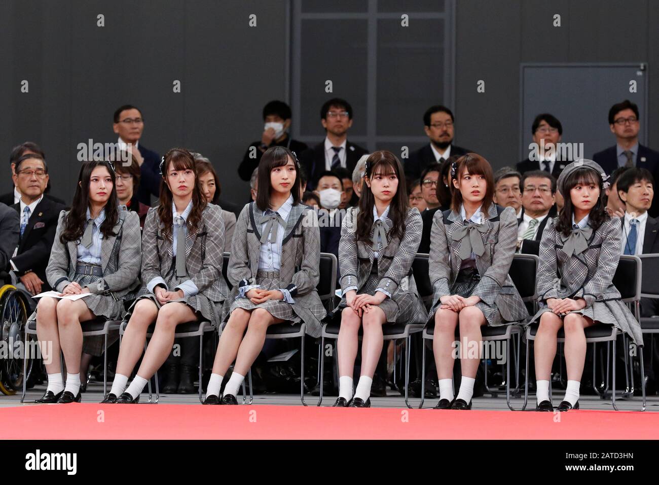 Akb48 High Resolution Stock Photography And Images Alamy