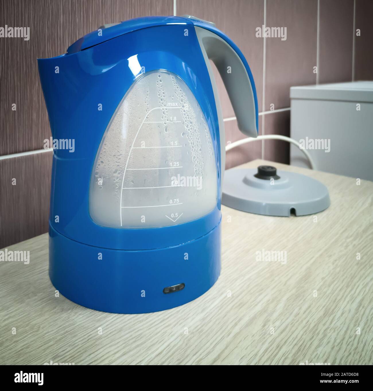 Delonghi Electric Kettle 3D model - Download Electronics on