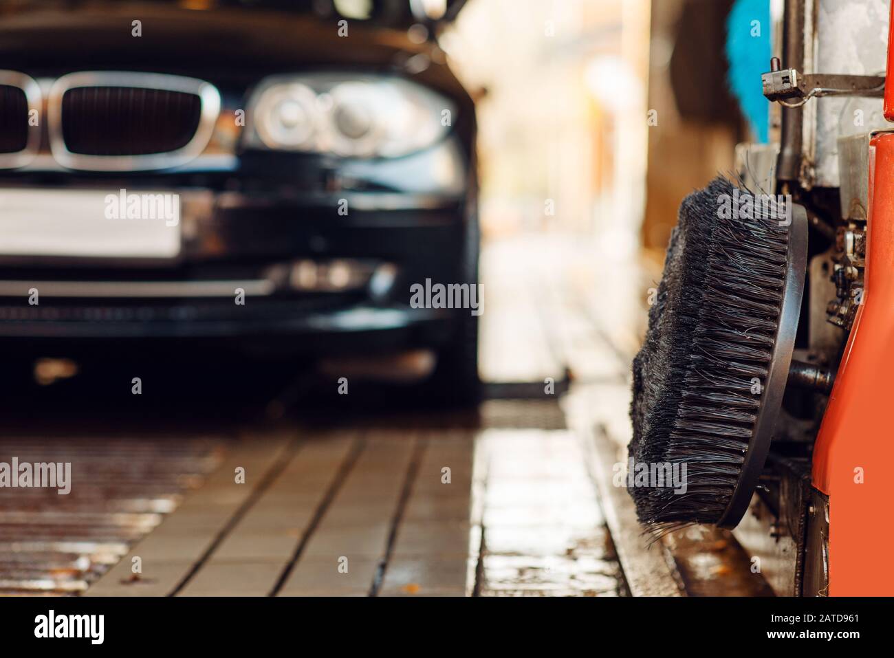 Clean auto on automatic car wash, express carwash Stock Photo Alamy