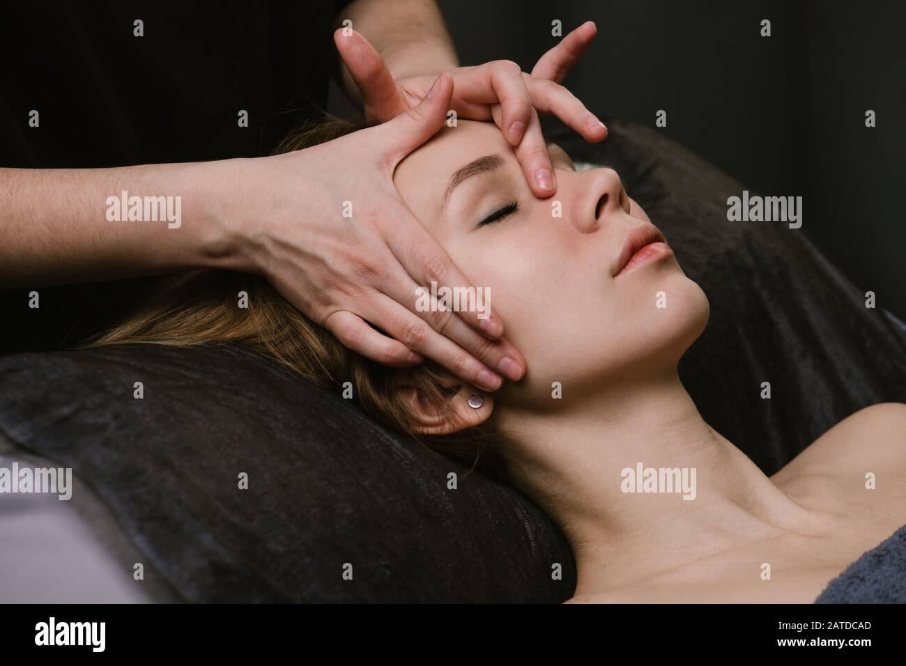 Woman beauty hands face hi-res stock photography and images - Alamy