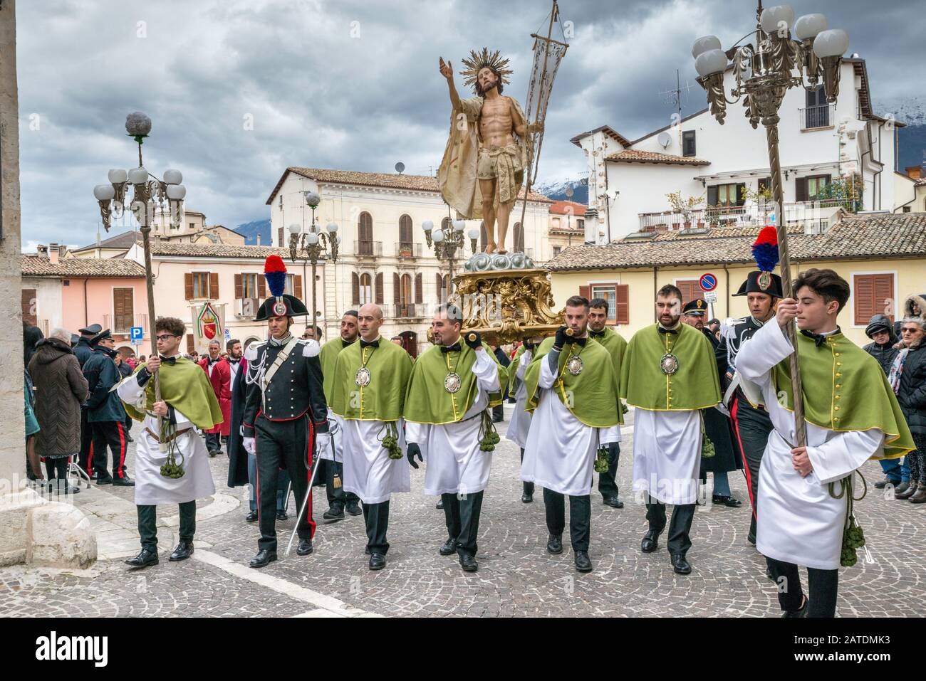 Members of Confraternity of Madonna di Loreto, carrying figure of Jesus, at Madonna che Scappa procession on Easter Sunday in Sulmona, Abruzzo, Italy Stock Photo