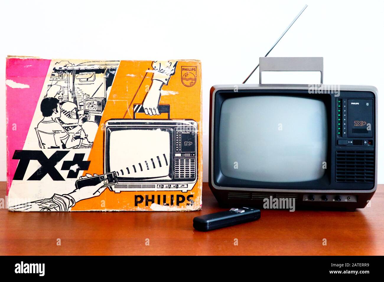 1970s Retro Old PHILIPS Philetta TX+ 12B912 TV. The first B/W Portable TV  with Remote Control produced by Philips Stock Photo - Alamy