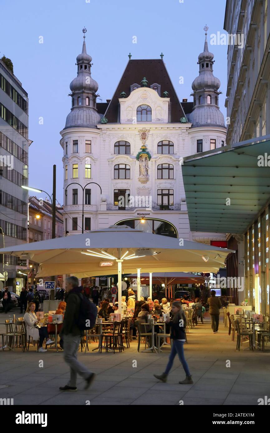 Beer garden vienna hires stock photography and images Alamy