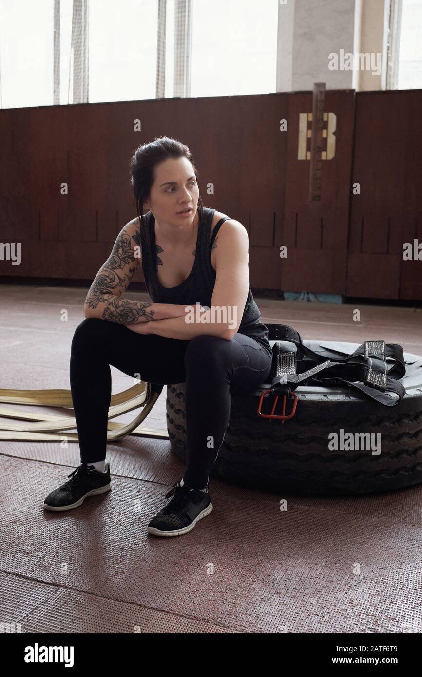 Young caucasian female athlete hi-res stock photography and images - Alamy
