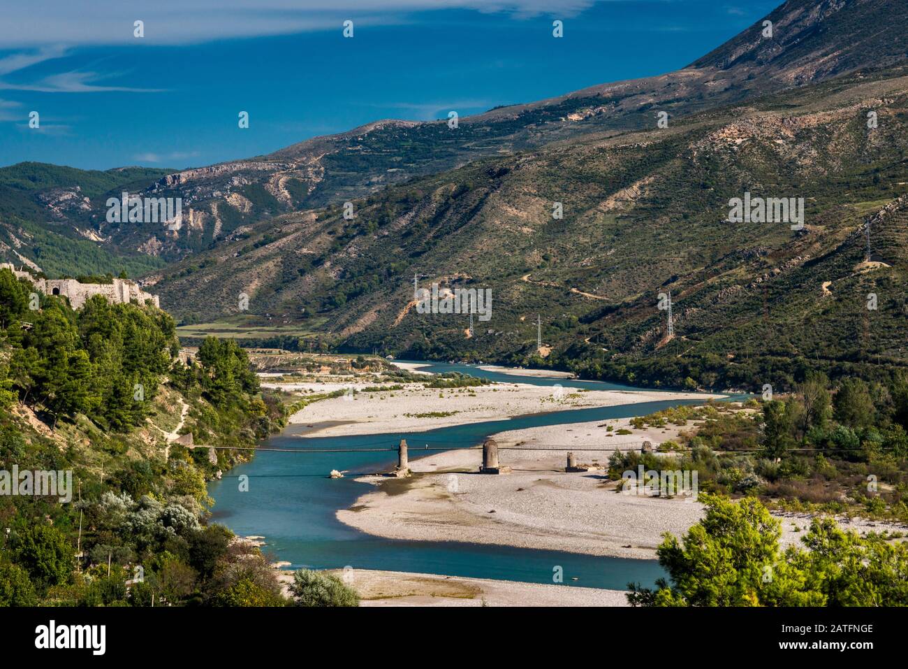 Ali Pasha Bridge, 18th century, over river Vjoses (Vjose), castle