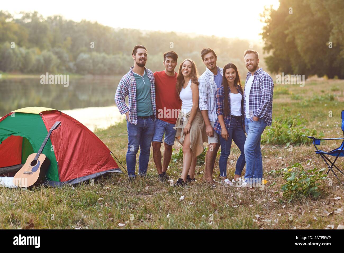Group young people hike hi-res stock photography and images - Alamy
