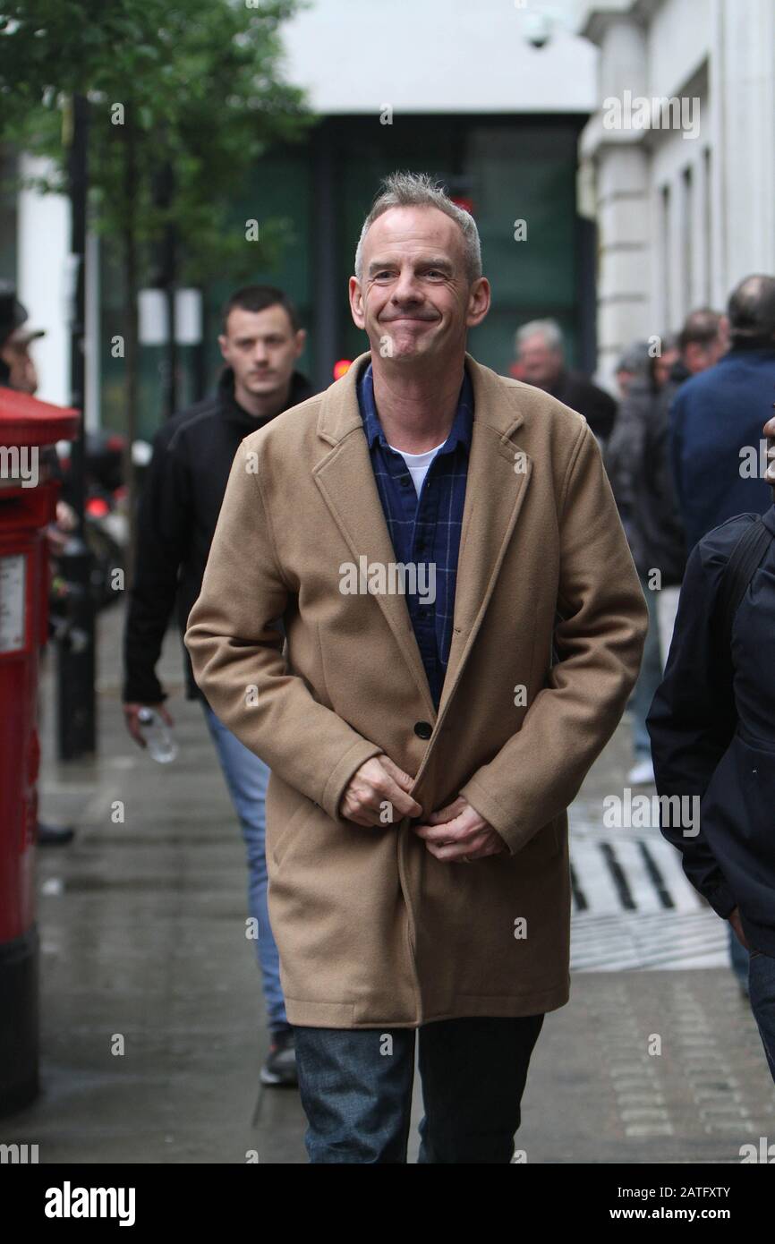 Norman Cook  Fatboy Slim  just dropprd kids off to meet mum at BBC 01/06/2016  (credit image©Jack Ludlam) Stock Photo