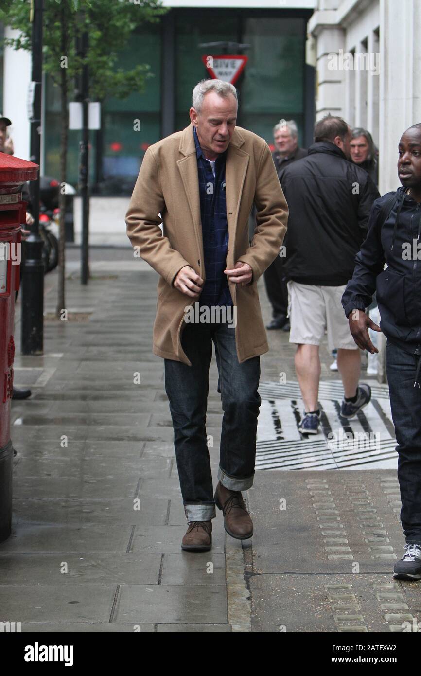 Norman Cook  Fatboy Slim  just dropprd kids off to meet mum at BBC 01/06/2016  (credit image©Jack Ludlam) Stock Photo